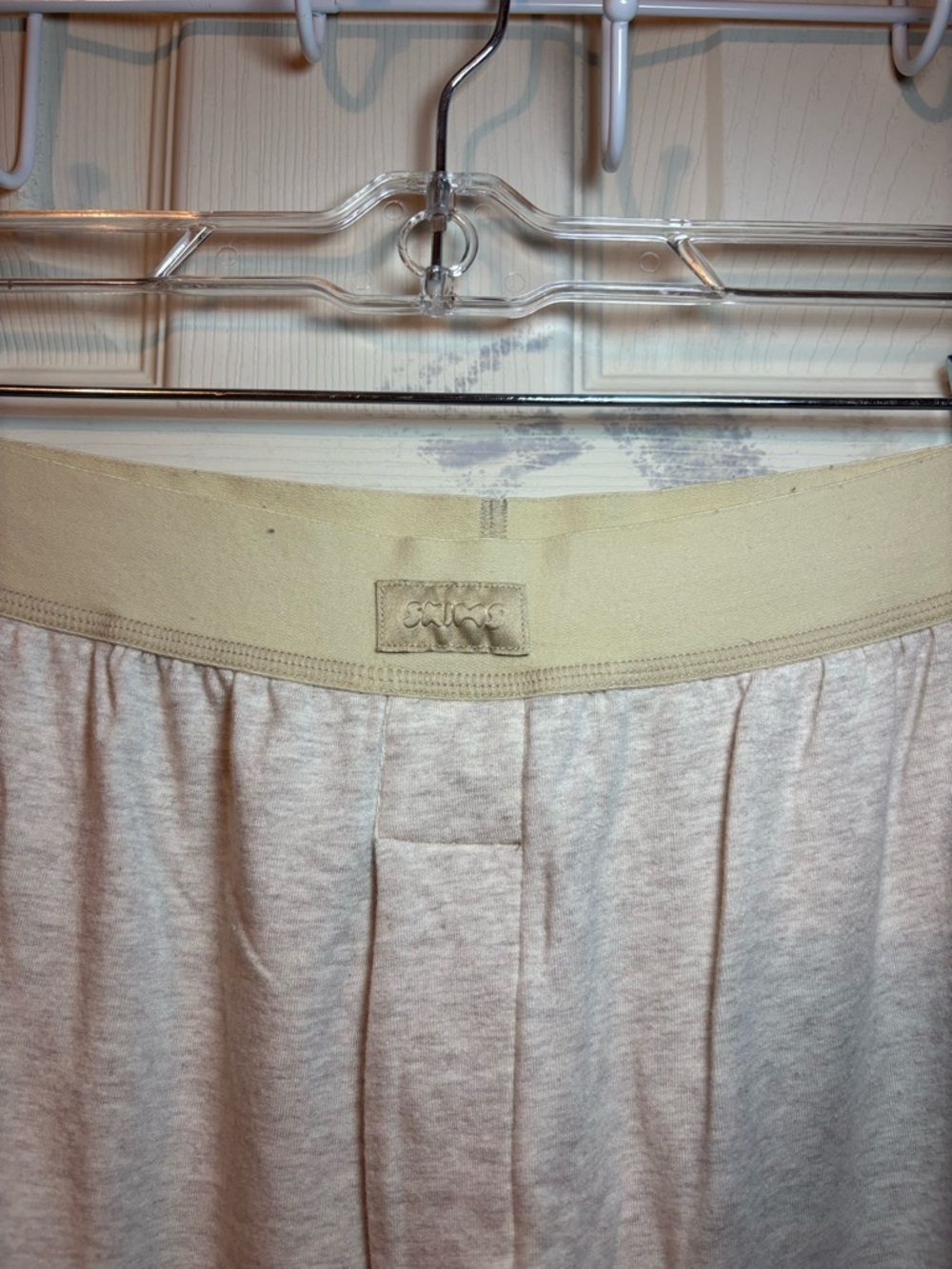 Skims Loose Boyfriend Pants - Picture 2 of 8